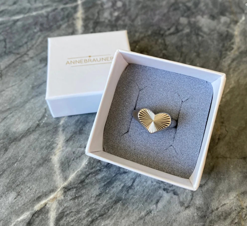 ANNEBRAUNER Sun Heart  Ring