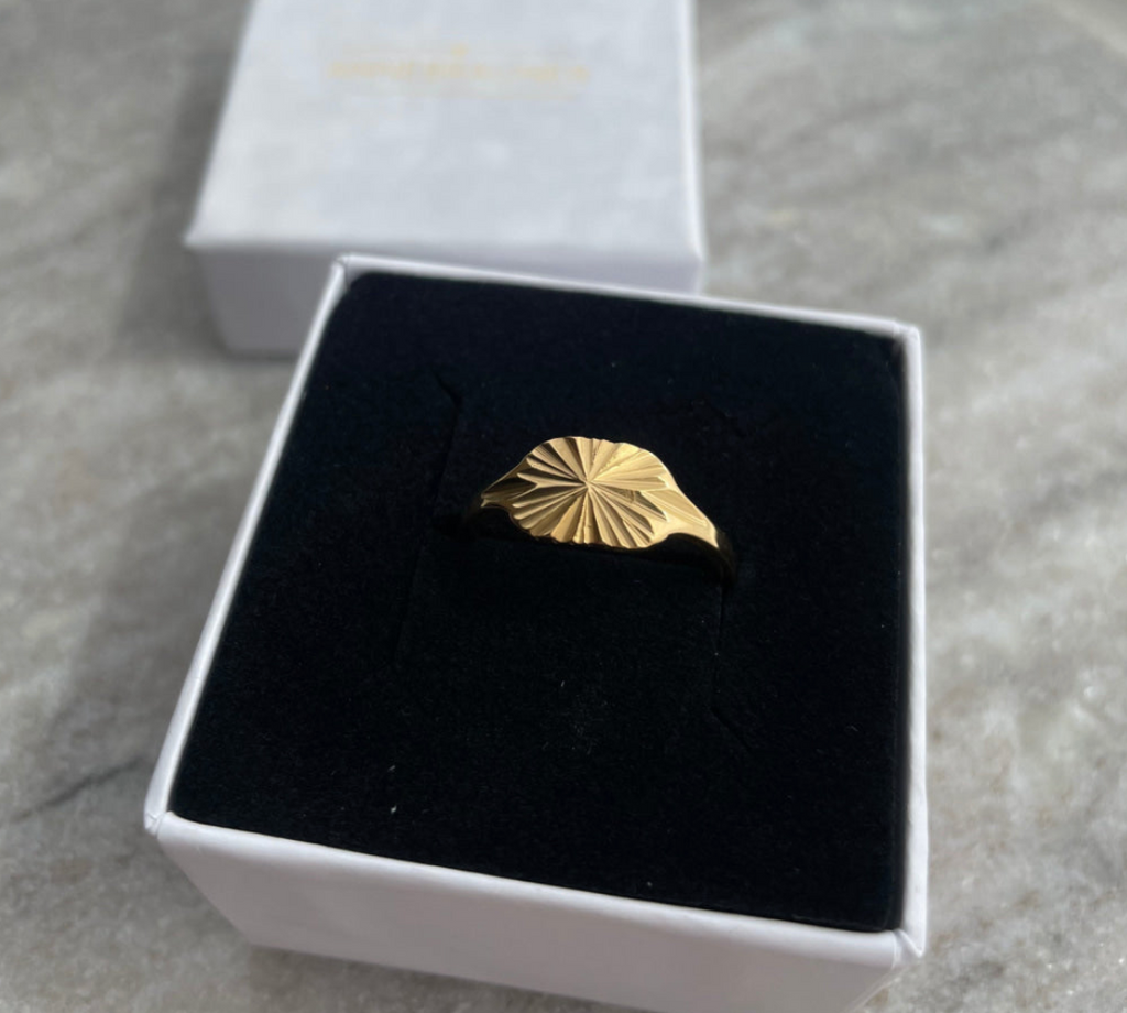 ANNEBRAUNER Sun Burst ring 18K verguld