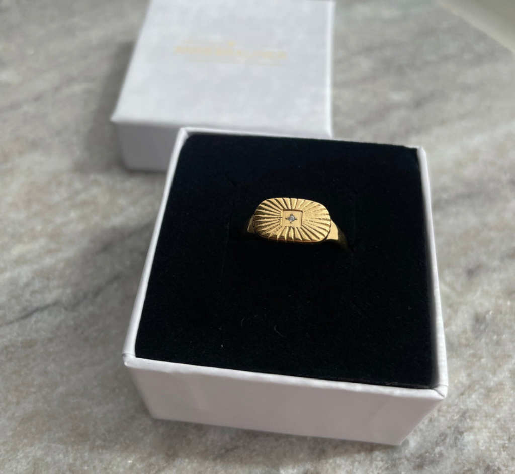 ANNEBRAUNER Sun Rays Burst ring 18K verguld